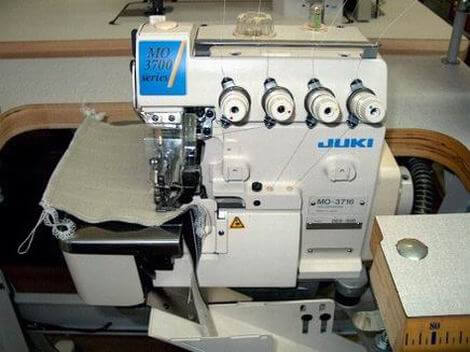 maszyna szwalnicza JUKI3716
